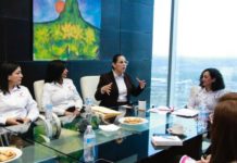Más oportunidades de empleo para las mujeres, coincide Secretaria del Trabajo con la AMPROVIC
