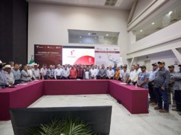 Anuncia el gobernador a productores, creación de Secretaría de Recursos Hidráulicos