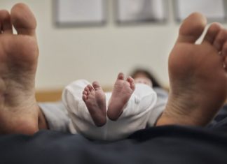 El misterio del síndrome de Alicia en el País de las Maravillas que hace que las personas sientan que se encogen