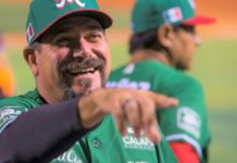 Benjamín Gil, despedido de Tomateros, a pesar de hacer historia con México
