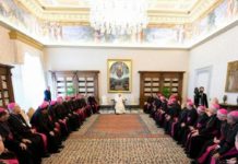 Francisco invita a los obispos mexicanos a llevar la esperanza