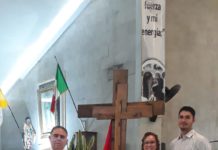 Maestros, madre e hijo, representarán el Viacrucis viviente el viernes