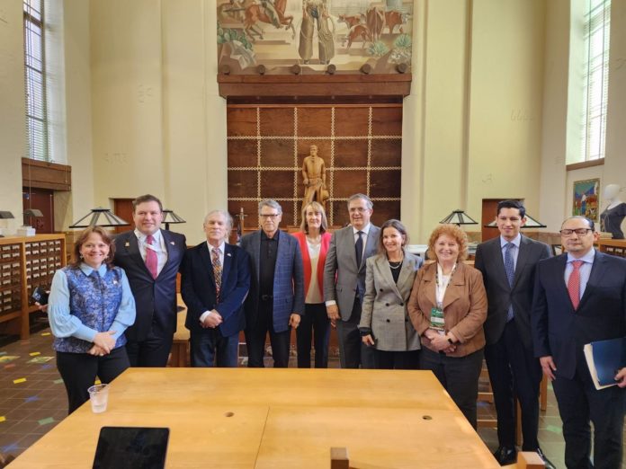 525ceaaa-1f4f-4186-b8f4-d923f24197e0