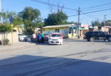 Accidente vial deja daños y obstrucción en colonia Fraccionamiento Reynosa