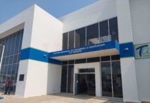 Con el registro de aspirantes a tener una beca se registró una larga fila