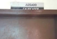 Detienen a sujeto por molestar a su familia