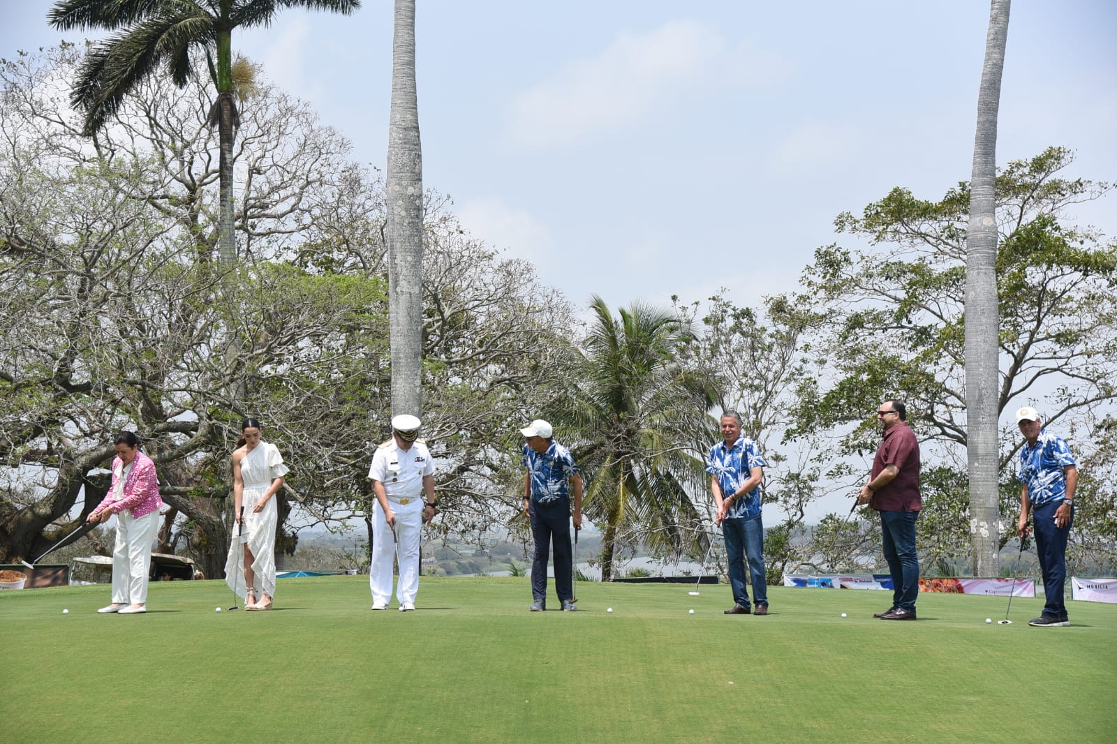 Brillante inauguración del Torneo Anual de Golf del Club Campestre Tampico,  el más Antiguo del País | EnLí