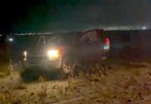 Reportan situación de riesgo y encuentran unidad abandonada