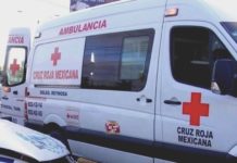 Unidad médica auxilia a persona lesionada tras ser atropellada