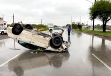 Vuelca unidad sobre carretera Rio Bravo a Reynosa