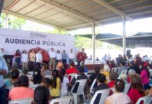 Alcalde lleva beneficios a ciudadanos de la colonia La Escondida