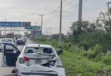 Chocan en el libramiento a Monterrey y dejan daños