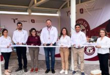 SDE ofrece servicios de financiamiento y desarrollo de productos en Feria Regional Citrícola 2023