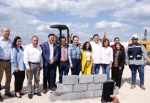 Colocan primera piedra de Bodega Aurrera en Paseo Monterrey en Nuevo Laredo