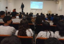 Estudiantes de secundaria reciben pláticas informativas sobre ciberseguridad