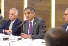 Expone Américo sus proyectos ante el CCE; le reconocen avances en seguridad