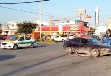 Accidente vial deja solo daños en Jarachina Sur