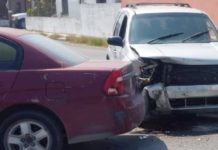 Accidentes dejan cuantiosos daños materiales, y obstrucción vial