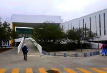 Muere persona al arribar al hospital tras sufrir aparatoso accidente vial