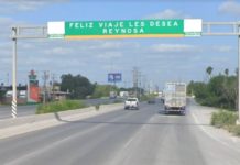Rateros dan el clásico cerrón para amagar a su víctima y despojarle de su unidad