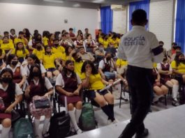 Guardia Estatal de Género lleva plática informativa a secundaria de Nuevo Laredo