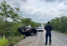 Vuelca unidad sobre carretera Estatal 64 tramo Villa Aldama-Poblado Barra del Tordo
