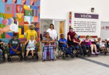Entrega DIF Reynosa 8 sillas de ruedas