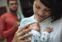 Empresas deben contar con lactarios como apoyo a madres de familia