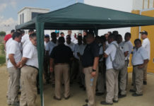 Trabajadores de Sigma suspenden actividades por maltrato laboral