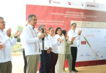 Entrega Américo Villarreal becas en la Universidad Tecnológica de Altamira