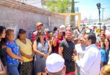 Alcalde Carlos Peña Ortiz, supervisa obra de pavimentación hidráulica en la Satélite I