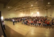 Entregará Alcalde Carlos Peña Ortiz tarjetas de Becas a universitarios