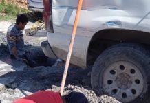 Reparó COMAPA fugas de agua potable en colonia Voluntad y Trabajo