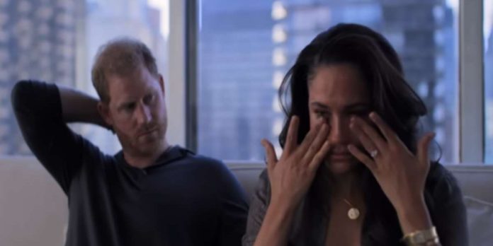 eghan Markle sale a la calle con