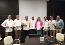 Entregan nombramientos en la Secretaría de Recursos Hidráulicos para el Desarrollo Social