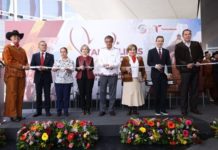 Inaugura Américo muestra cultural de Tamaulipas en el Senado; recibe reconocimiento por lucha contra el cáncer