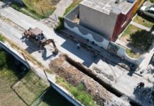 Arranca COMAPA rehabilitación de drenaje sanitario en la colonia Almaguer