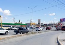 Accidente vial deja lesionados y caos vehicular en concurrido boulevard