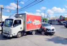 “Caramobolazo” de unidades dejan cuantiosos daños y cao vehicular