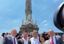 Desde el Ángel de la Independencia reconoce Úrsula Salazar el heroísmo de Tampico