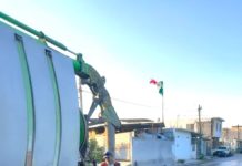 Se benefician usuarios de Jarachina Norte con trabajo de mantenimiento de COMAPA