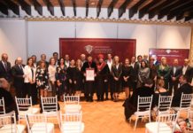 Recibe Chucho Nader Título de Doctor Honoris Causa en la CDMX