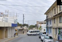 Ratero amaga a su víctima con cuchillo para saltarlo en calles de la zona Centro