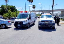 Unidad médica auxilia a persona severamente lesionada