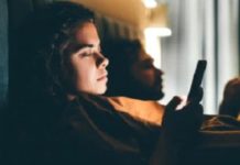 ¿Cómo combatir el insomnio con un detox tecnológico?