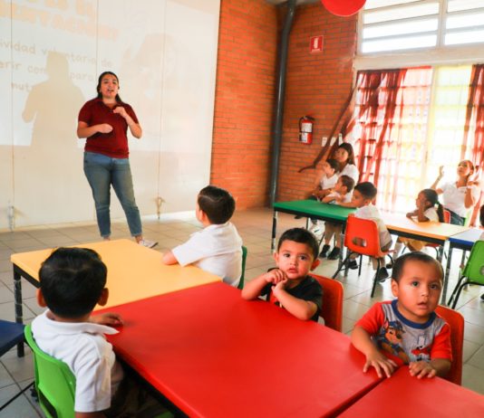 DIF Reynosa lleva pláticas a escuelas y guarderías