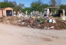 Inician con las labores de limpieza y mantenimiento de los camposantos