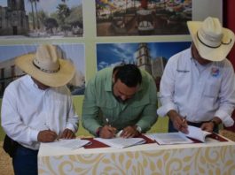 Firman convenio para la ejecución del programa integral “Rutas Mágicas de Color”
