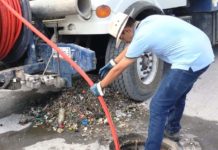 Extrajo COMAPA grandes cantidades de desechos en Villas de Imaq