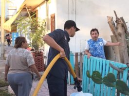 Entregan Municipio y COMAPA pipas de agua potable en Valle Soleado